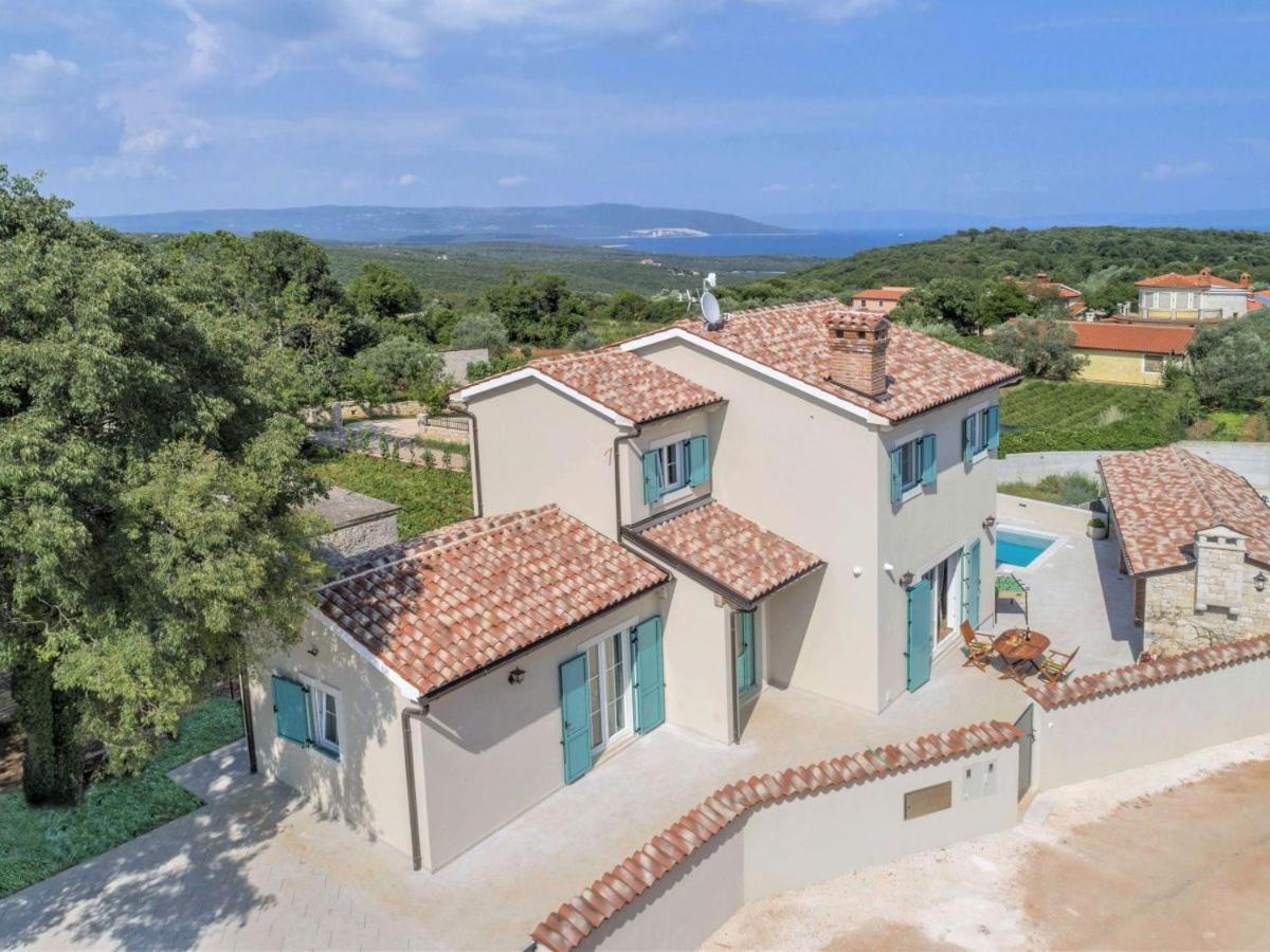 Moderne Istrische Steinvilla - 4 Sterne Mit Privatem, Beheizbaren Pool & Meerblick Kavran Exterior photo