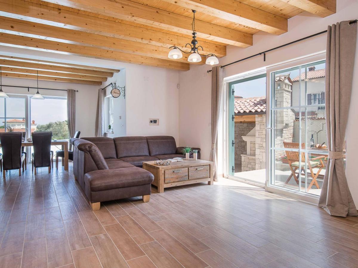 Moderne Istrische Steinvilla - 4 Sterne Mit Privatem, Beheizbaren Pool & Meerblick Kavran Exterior photo